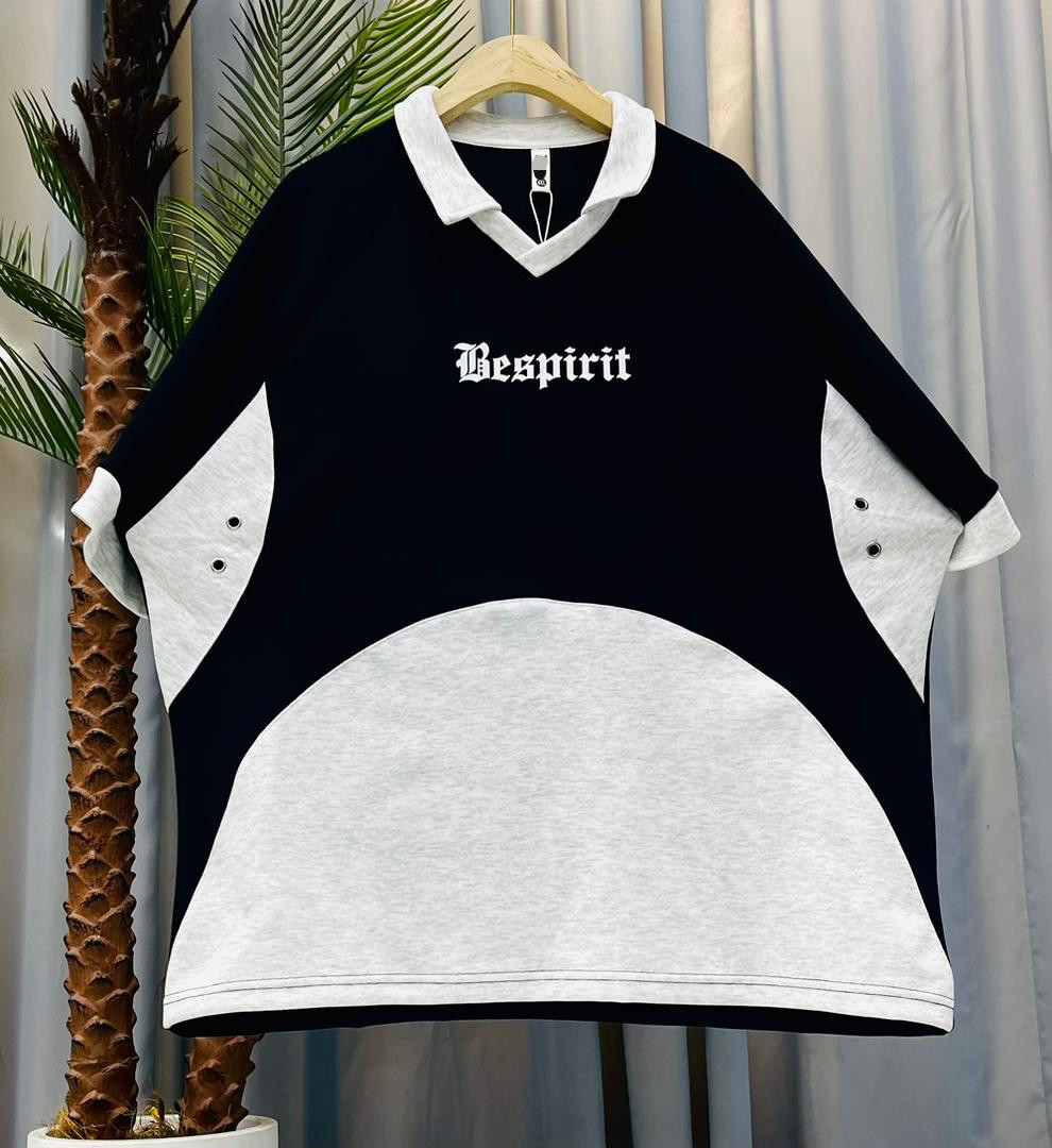 Oversized Raglan Polo Sweatshirt "Bespeirit" Gothic Print Curved Hem Quarter-Zip Streetwear