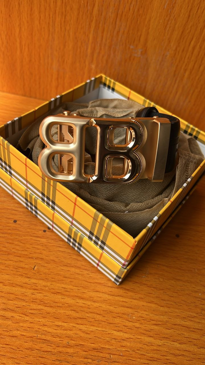 Gold BB Buckle Belt Black Leather Oversized Logo Designer-Inspired Casual Waist Belt