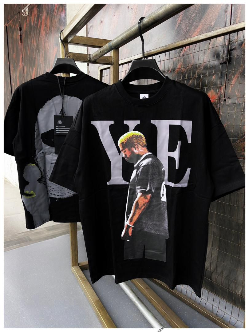 Men's Graffiti Graphic T-Shirt - "BEKA" Bubble Letter Print, Oversized Hip Hop Streetwear, Urban Art Black Drop Shoulder Tee