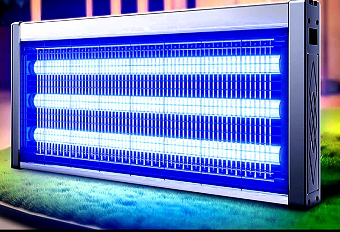 Industrial High-Power Electric Bug Zapper – Professional UV Fly Trap & Mosquito Killer with Triple-Tube Attraction and Protective Safety Grid