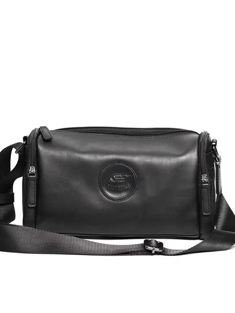 Black Faux Leather Sling Bag Crescent Chest Pack Adjustable Strap Crossbody Waist Bag Men's Casual Streetwear