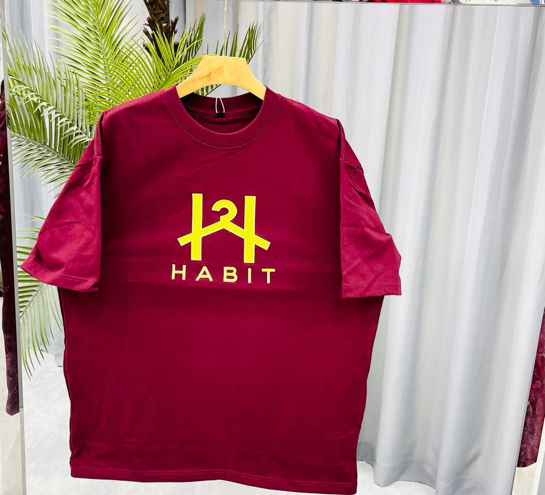 Oversized HABITIT Graphic T-Shirt - Yellow Logo Streetwear Tee