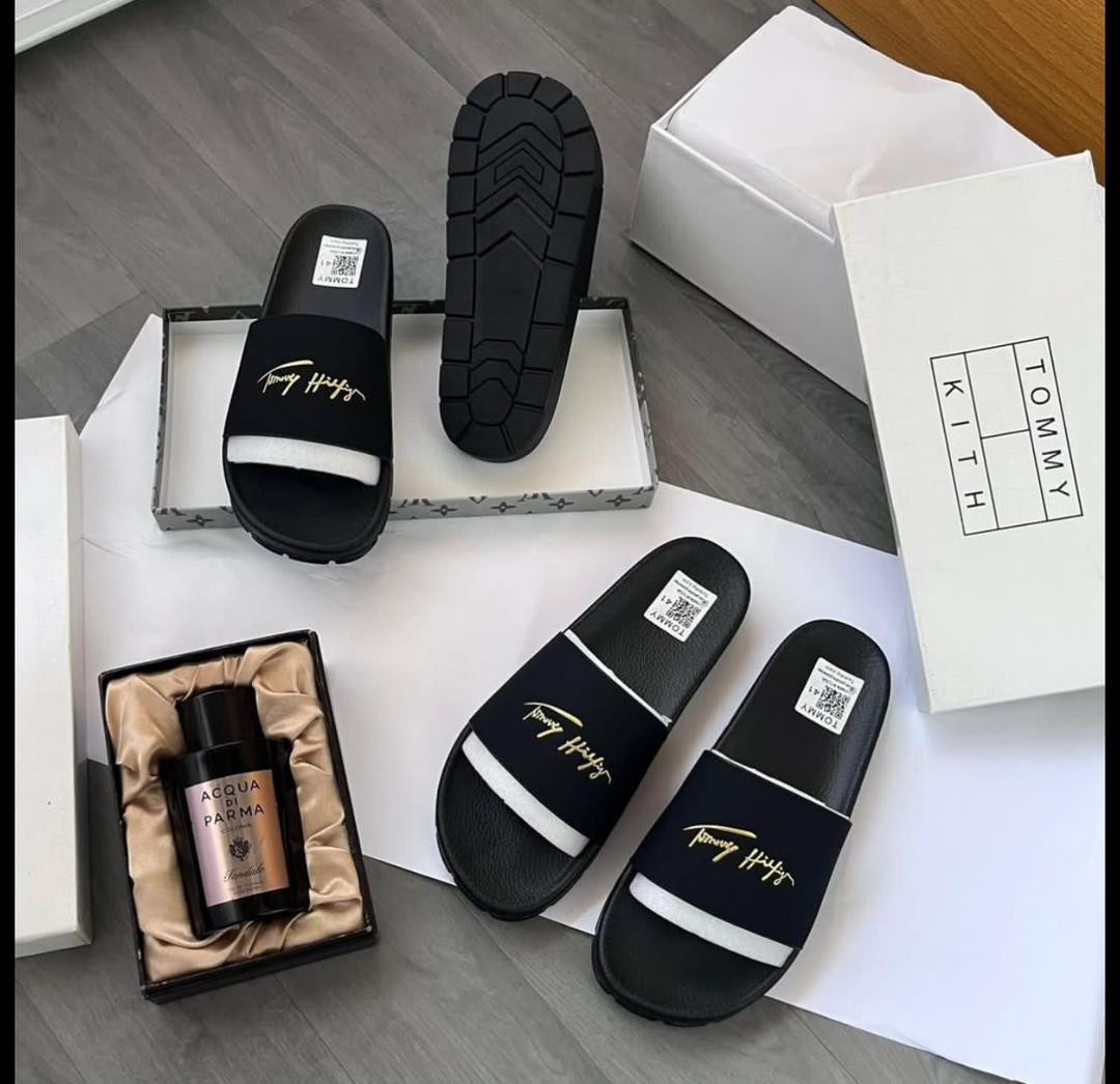 Black Tommy Hilfiger Inspired Platform Slides Gold Logo Print Thick Sole Slip On Streetwear Unisex Fashion Casual Sandals Hype Beach Pool Shoes