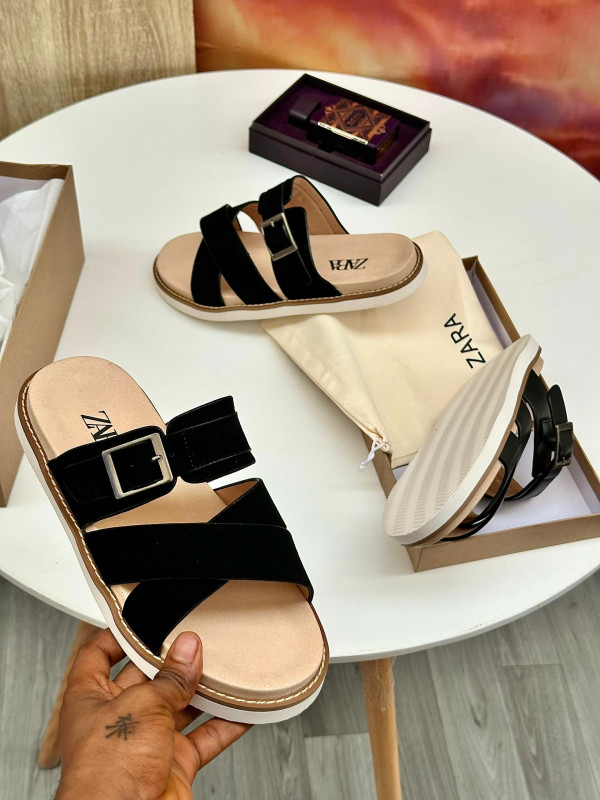 Black Velvet Cross-Strap Flat Sandals Gold Buckle Zara Style Low Platform Slides